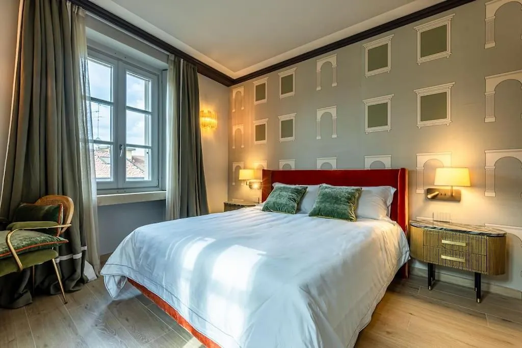2 Floor Suite Near Duomo ミラノ