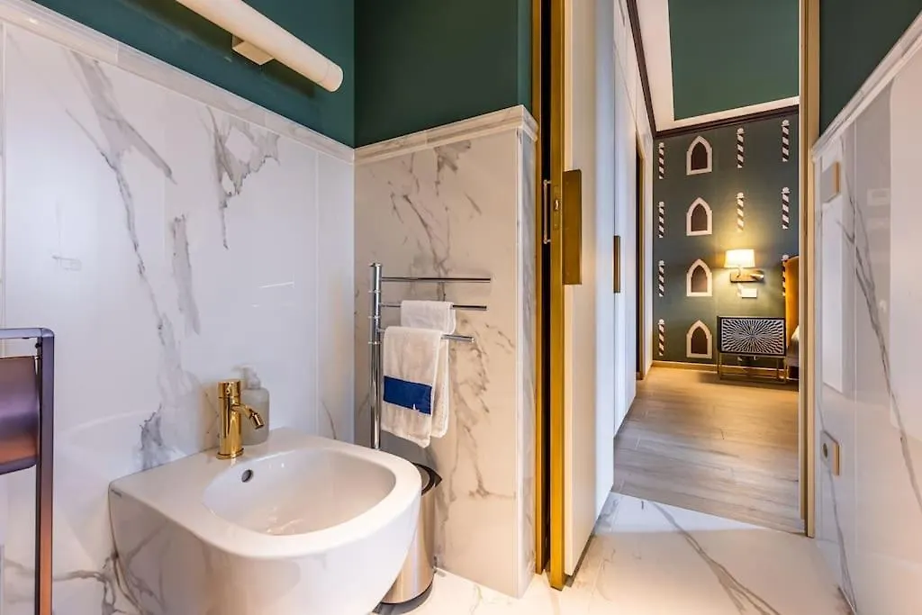 2 Floor Suite Near Duomo ミラノ