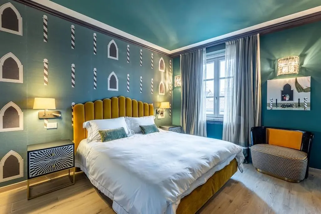2 Floor Suite Near Duomo ミラノ イタリア
