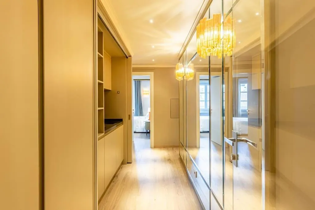 2 Floor Suite Near Duomo ミラノ